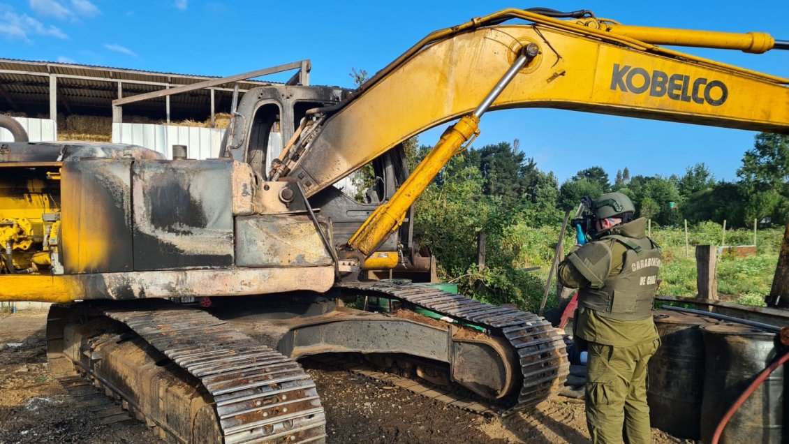 Cuatro Máquinas fueron quemadas en el ex fundo Palermo, en Padre Las Casas.
