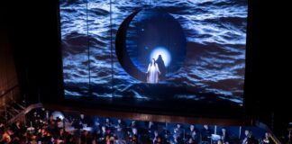 Ópera “Llacolén” sobre historia mapuche deslumbra al público en su debut en Universidad de Concepción